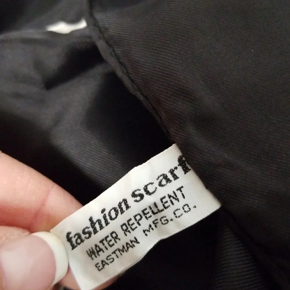 Vintage Eastman Mfg Scarf
